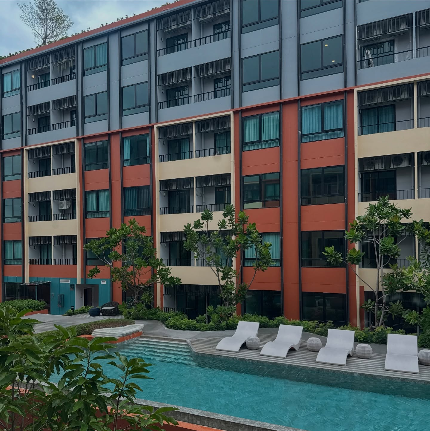 JaiDeeClear window tinting at The Cube Amaze Phuket